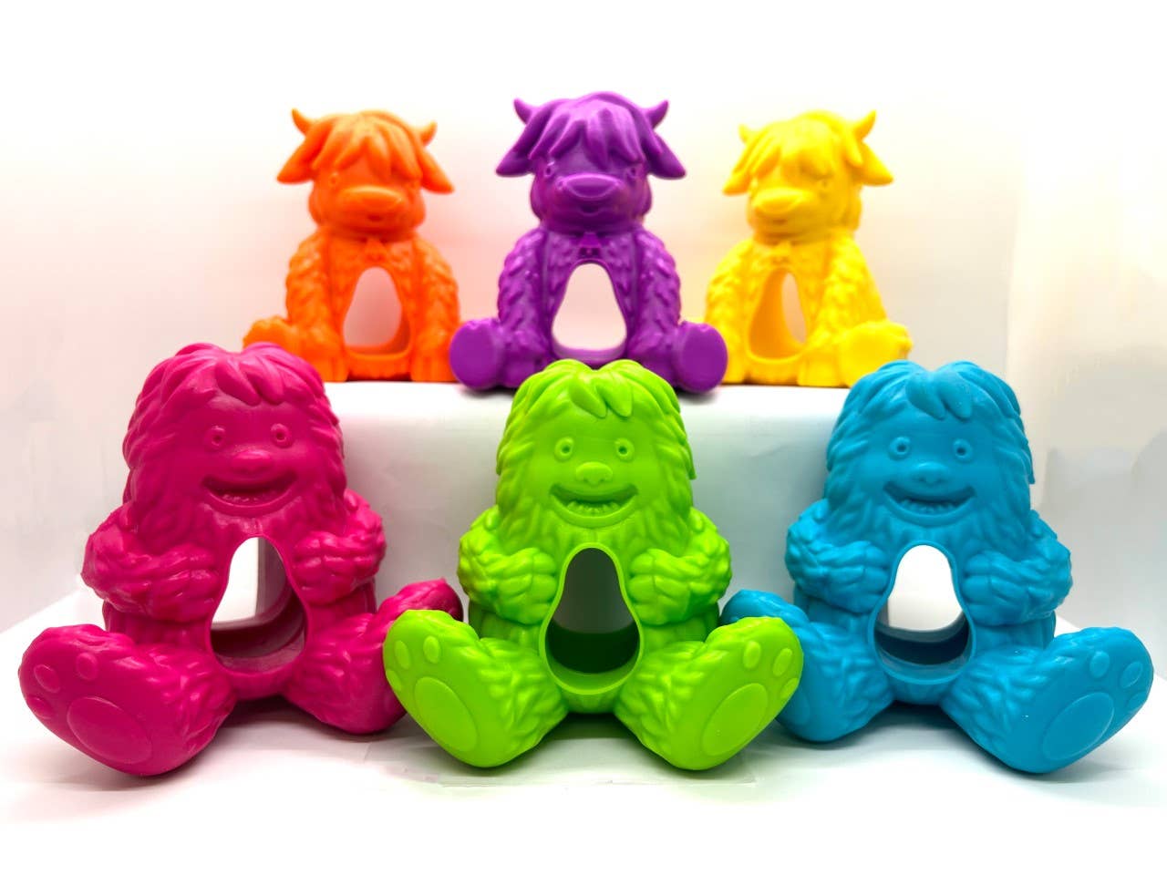 Puff & Play Yeti Dog Feeder Toy